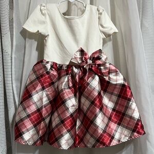 PRELOVED-H&M Plaid Holiday Dress, Knee Length Dress, Lined Flared Skirt.